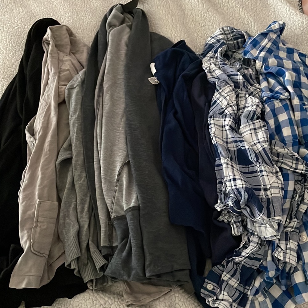 8 womens tops sweaters button up plaid cardigans etc jcrew gap H&M aerie ae